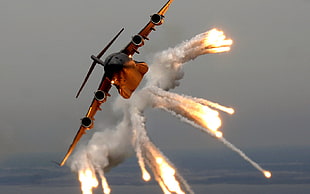 gray airliner, aircraft, Boeing C-17 Globemaster III, Boeing, flares