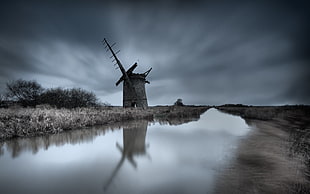 gray windmill time lapse photography