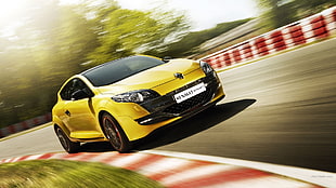yellow Renault car, car, Renault Megane RS, yellow cars HD wallpaper