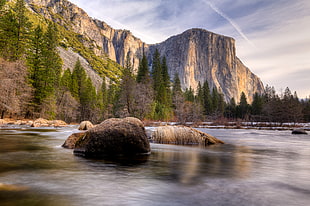 Yosemite - El Capitan from Valley View HD wallpaper