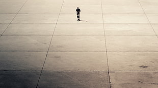 men's black top, photography, airport, minimalism, men