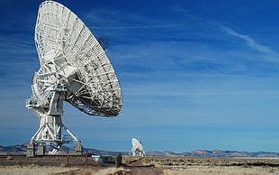 round gray satellite, telescope, radio, space HD wallpaper