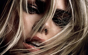 closeup photo of woman open her mouth HD wallpaper