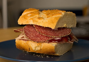 meat with bun, food, eating, ham, hamburgers HD wallpaper