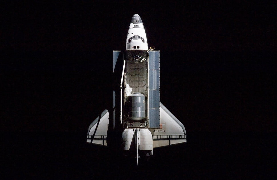 gray and black spaceship HD wallpaper