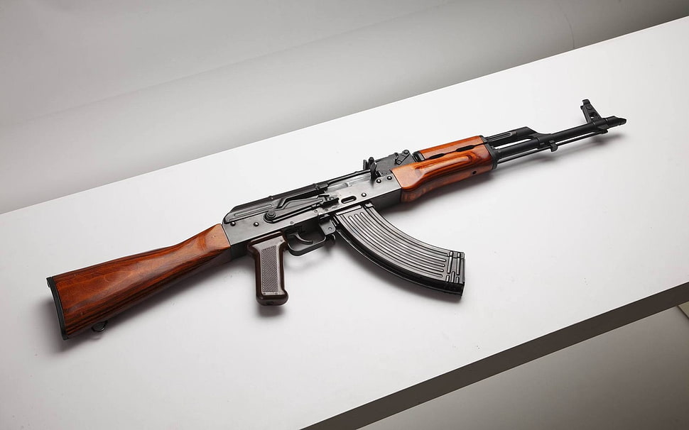 Brown and black AK47 HD wallpaper