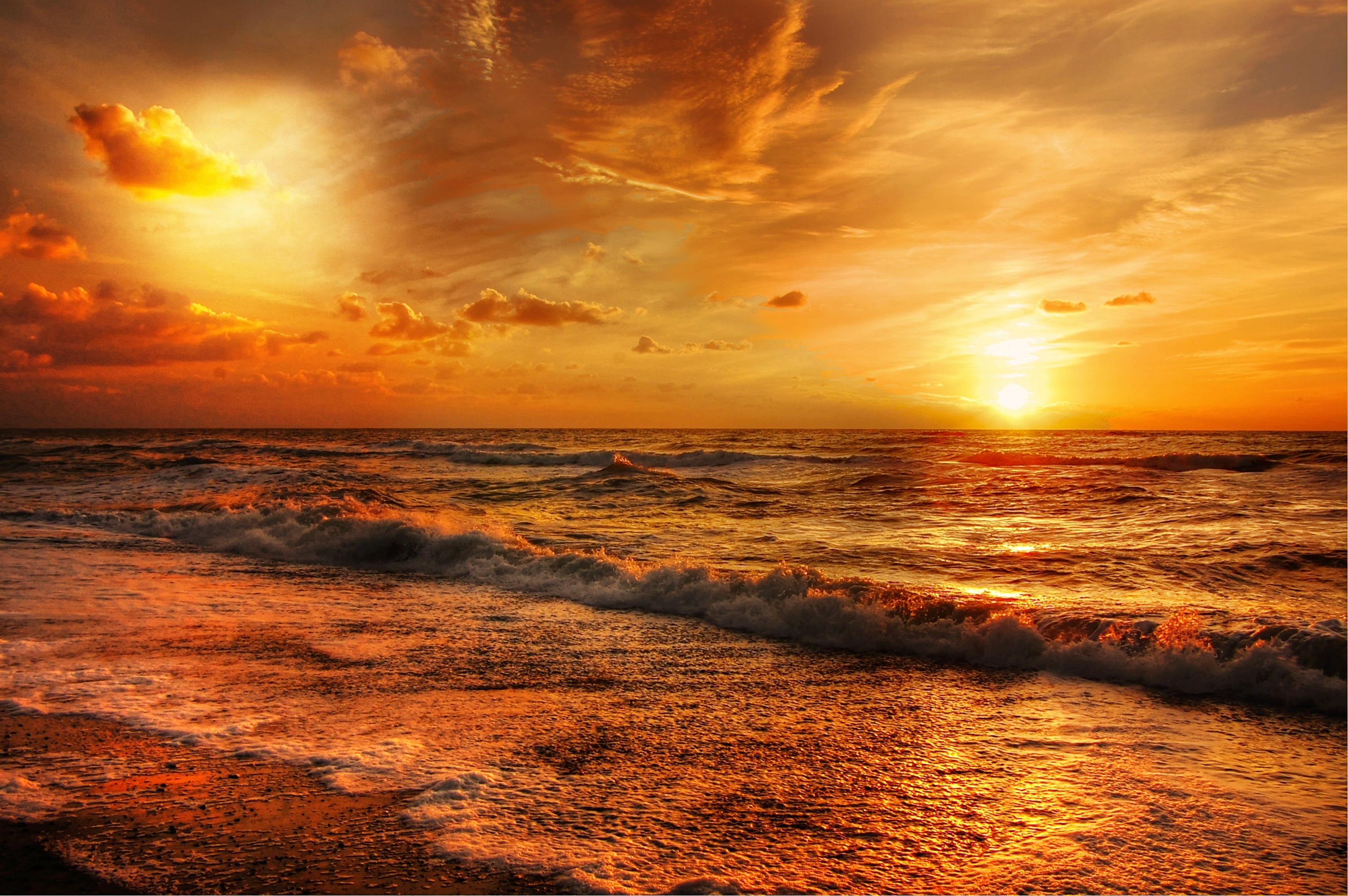 Time Laps Photo Of A Sea Under Skies During Sunset Hd Wallpaper