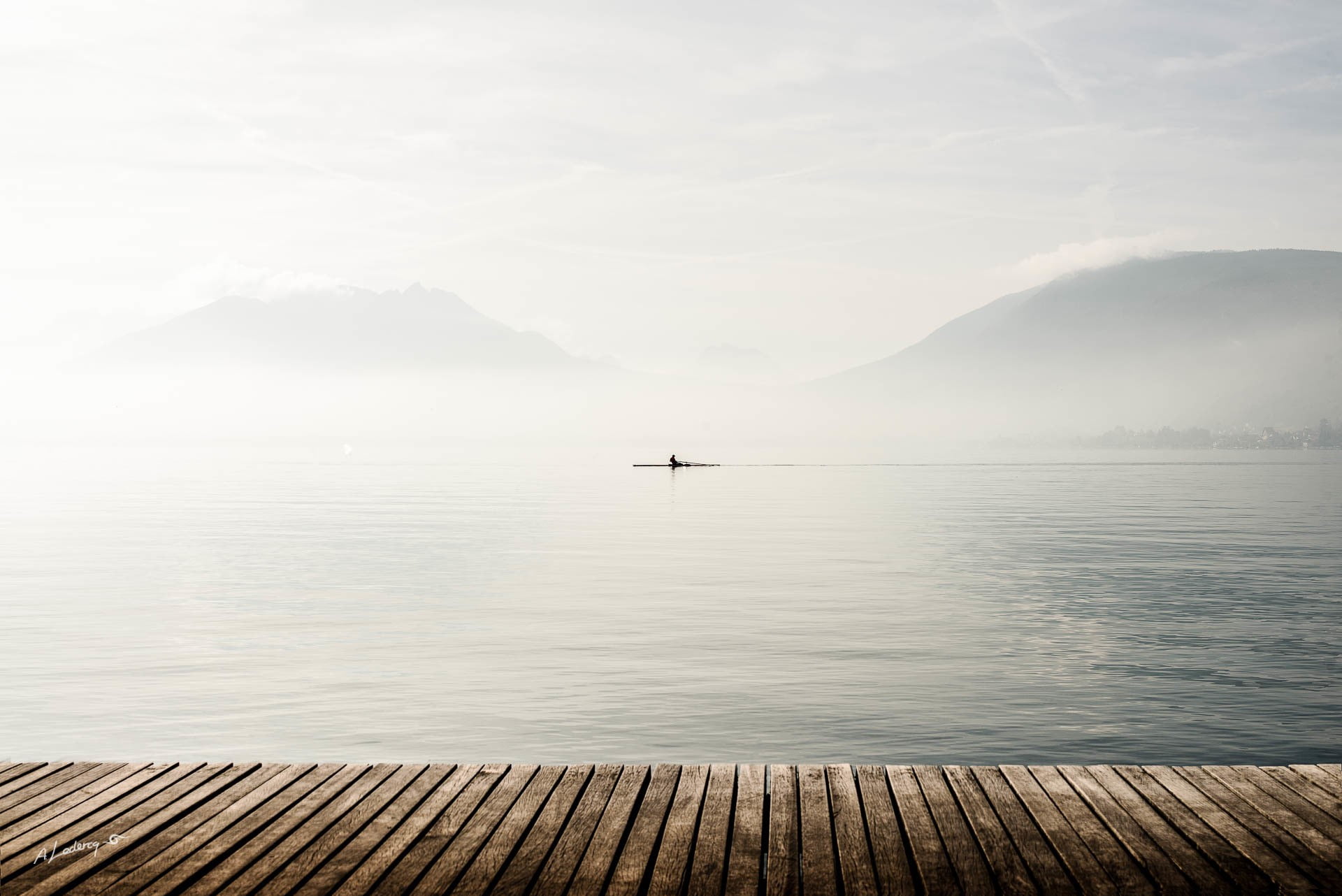 body of water, landscape, nature, lake