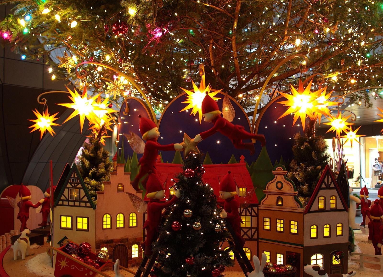 lighted Christmas Village miniature
