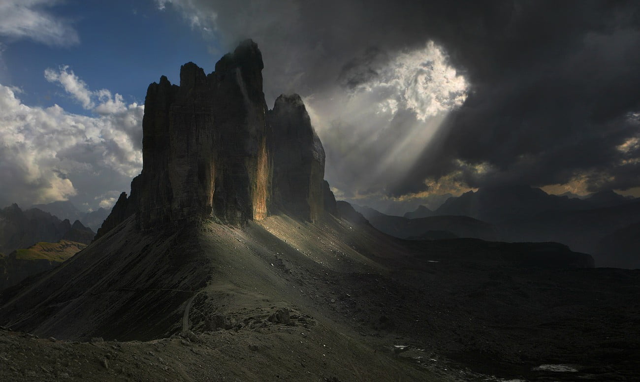 rock formation, mountains, sun rays, Dolomites (mountains), clouds