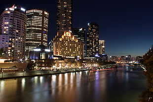 high rise building near body of water, southbank, melbourne HD wallpaper