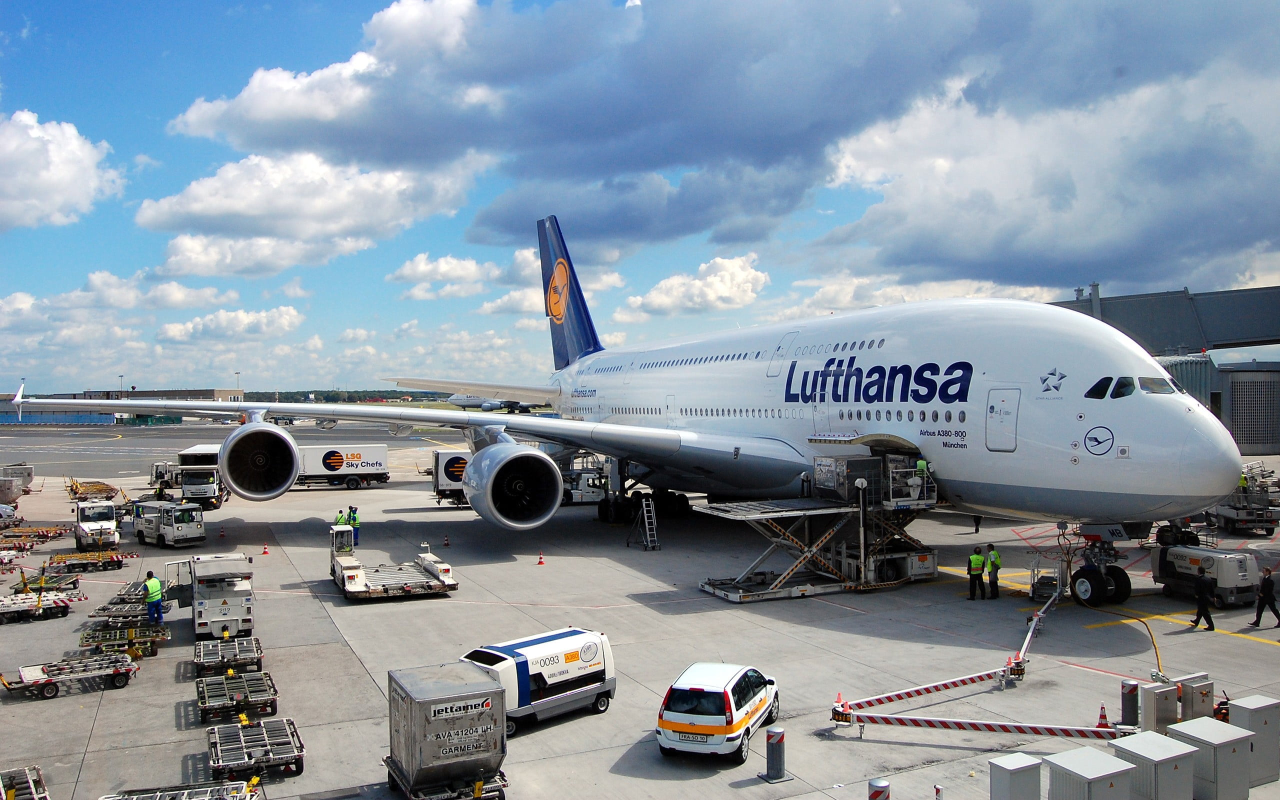white Lufthansa airplane, aircraft, airplane, A380, Airbus