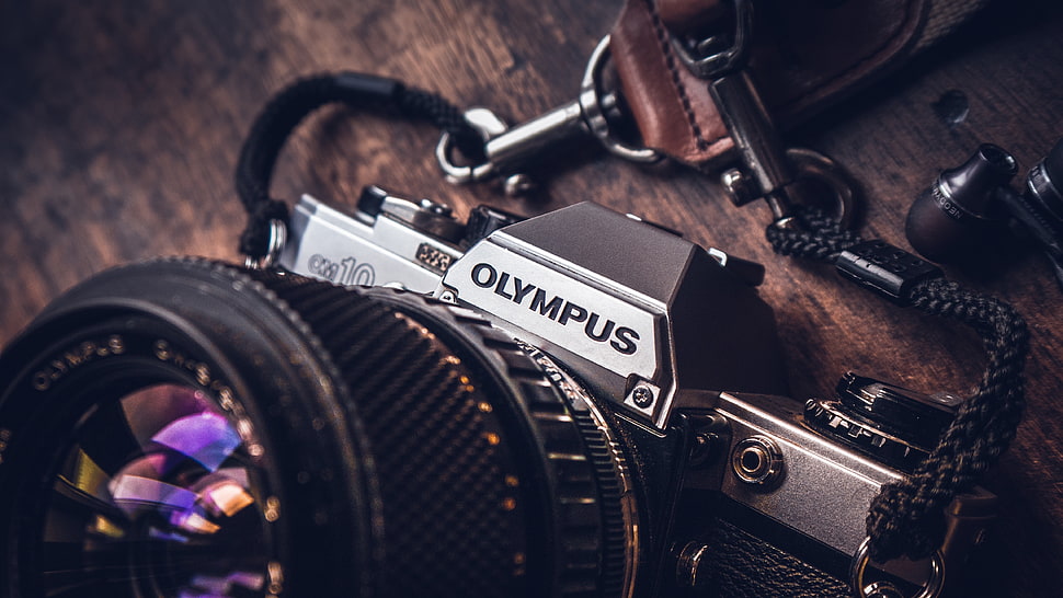 black and gray Olympus camera close-up photography HD wallpaper