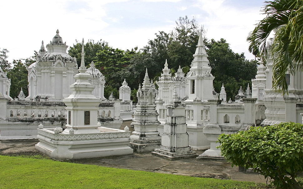white concrete temple surrounded with green leaf trees HD wallpaper