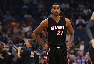 Miami Heat Hassan Whiteside 21 standing