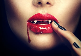 closeup photography of red lips of a vampire HD wallpaper