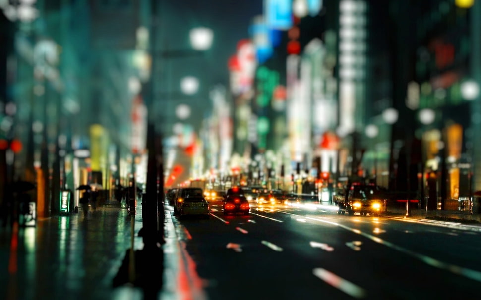 roadway during nighttime HD wallpaper