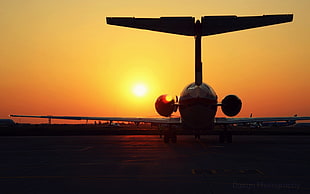 silhouette of airplane, sunset, sunlight, landscape, airplane
