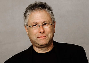 man wearing eyeglasses HD wallpaper