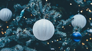 white Christmas bauble, holiday, Christmas ornaments , Christmas