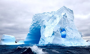 ice berg on ocean, iceberg, sea HD wallpaper