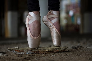 pair of brown ballet shoes HD wallpaper
