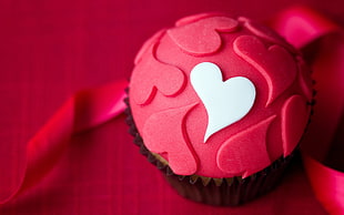 heart design cupcake HD wallpaper