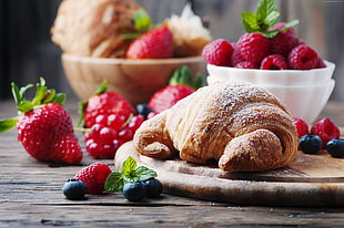 croissant bread, French croissants, fruit, berries HD wallpaper