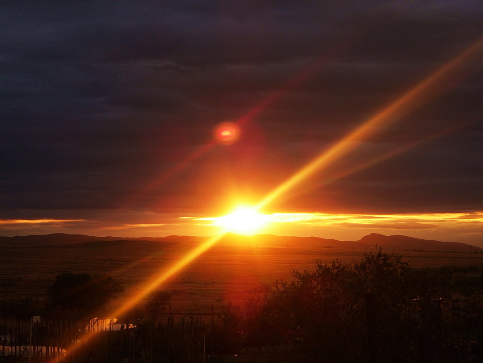 Sunset over the horizon HD wallpaper
