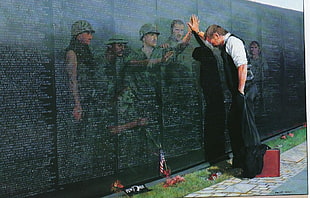 men's black allover suit, war, Vietnam War, memorial
