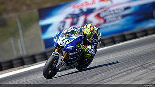 Moto GP racer photo, Moto GP, Stefan Bradl, TVS Apache, Valentino Rossi HD wallpaper