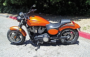 red and black cruiser motorcycle, motorcycle, Victory Judge, Harley-Davidson