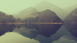 mountain reflecting on the lake HD wallpaper