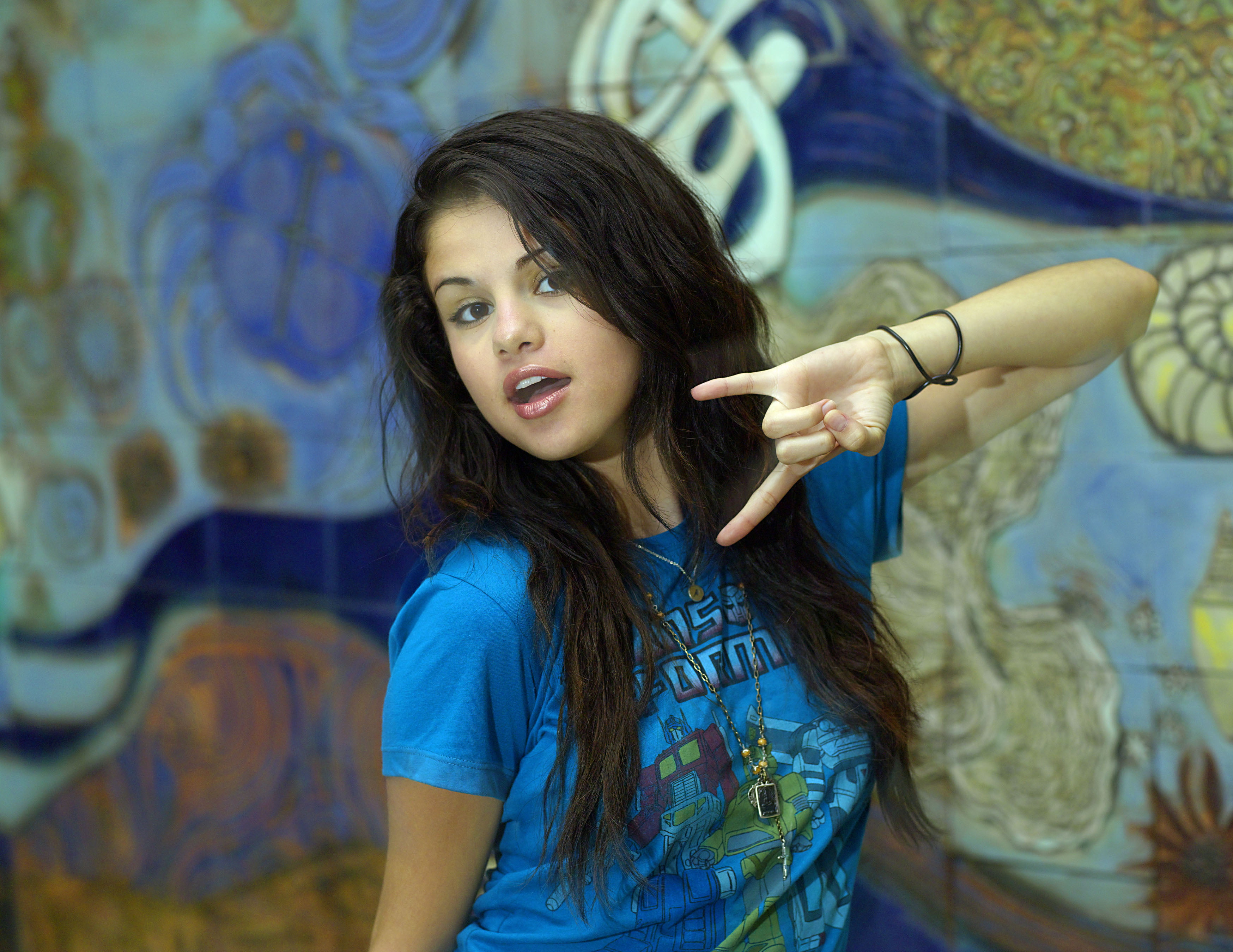 Selena Gomez Hd Wallpaper Wallpaper Flare