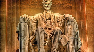 Abraham Lincoln statue