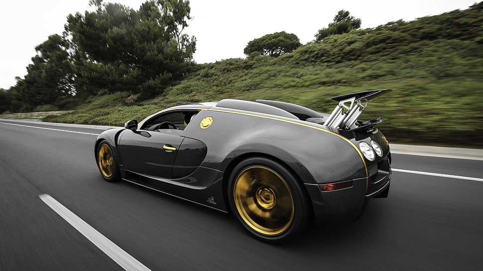 gray and yellow coupe HD wallpaper
