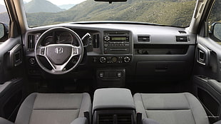 black and gray Honda multifunction steering wheel, Honda Ridgeline, car interior