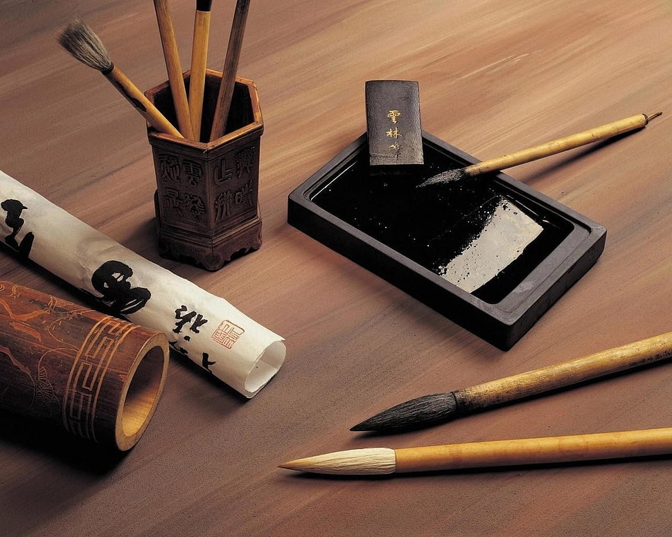 assorted black and brown Japanese pen HD wallpaper