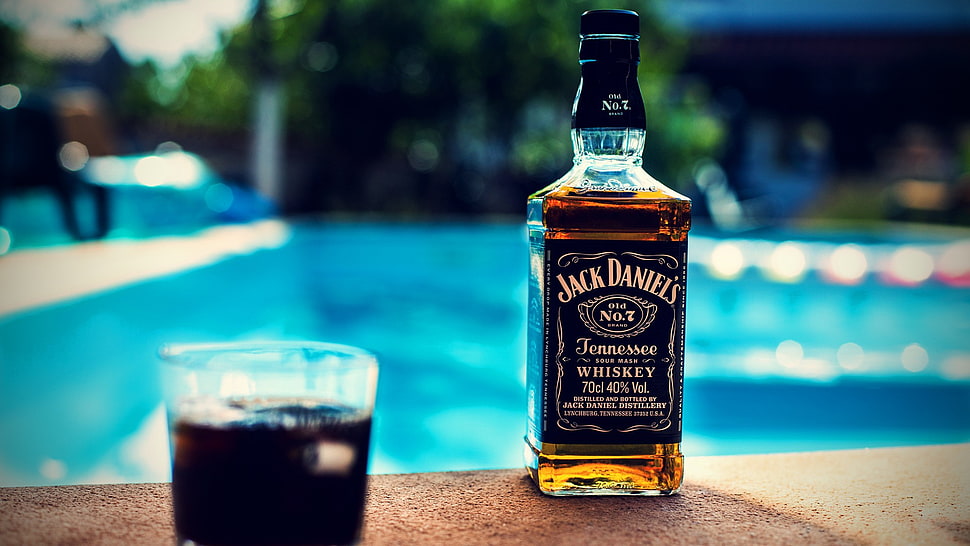 Jack Daniels whiskey bottle HD wallpaper