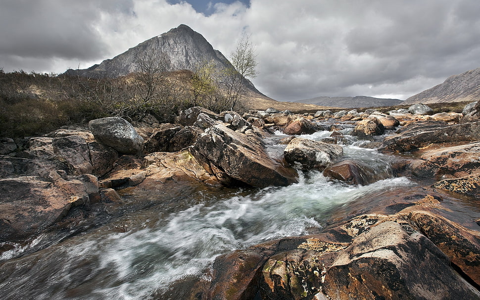 brown and gray rock formation HD wallpaper