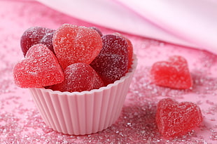strawberry heart candies HD wallpaper