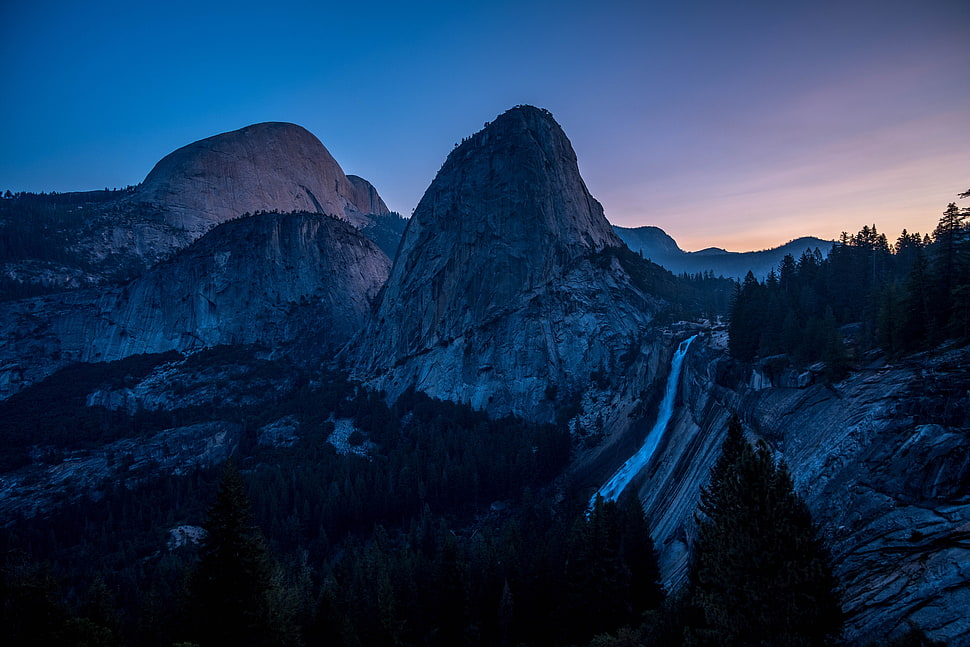 brown mountain HD wallpaper
