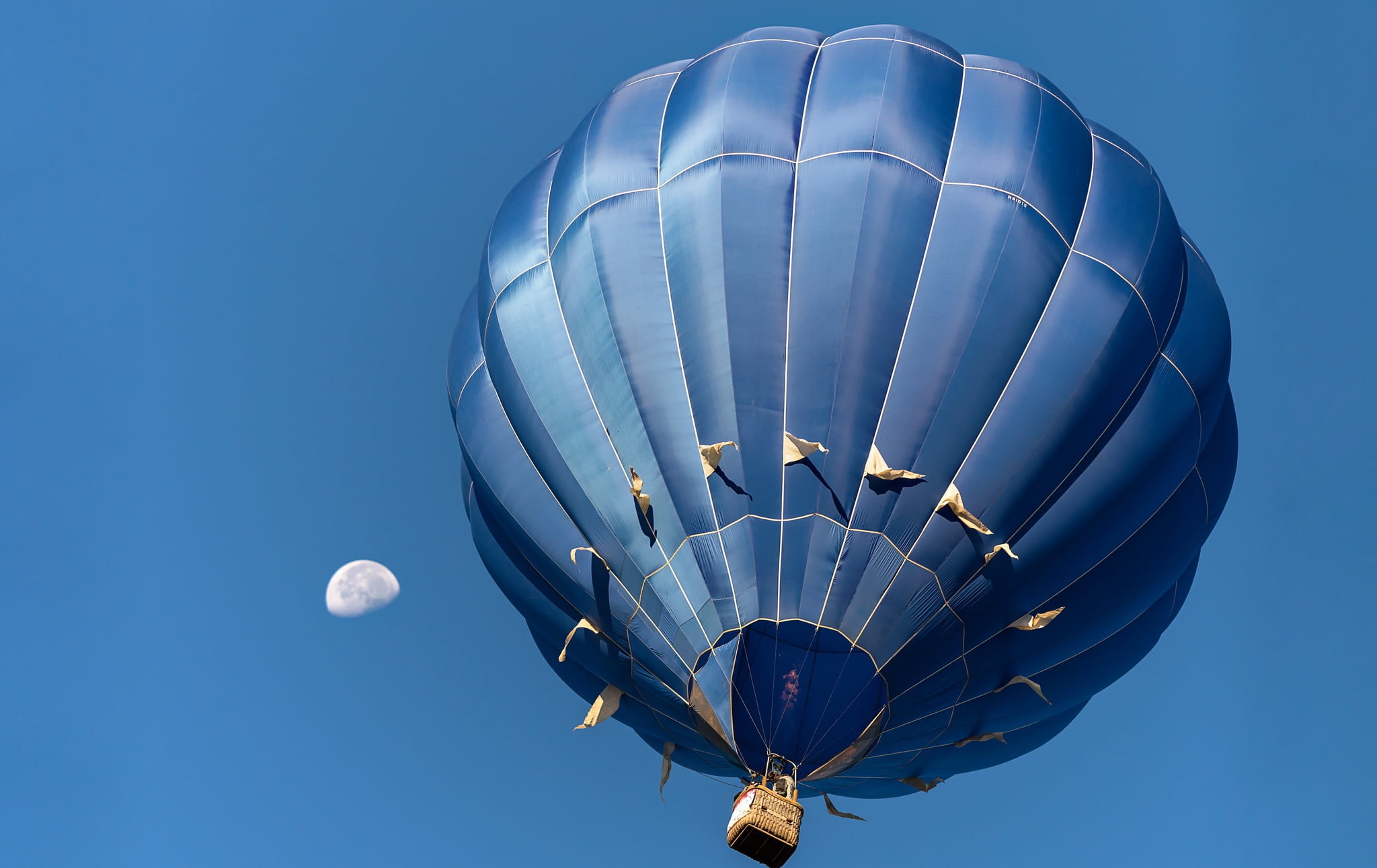 blue hot air balloon, Moon, blue, sky, hot air balloons