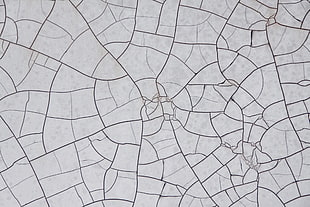 gray cracked wallpaper