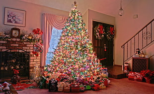 Christmas tree decor HD wallpaper
