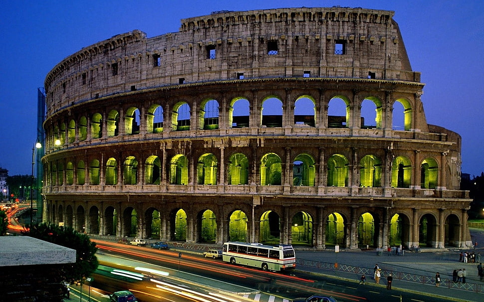 Colosseum, Italy HD wallpaper