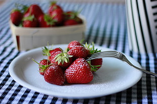 strawberries, Strawberry, Berries, Plate