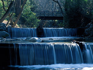 waterfalls scenery during daytime HD wallpaper