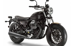 black standard motorcycle