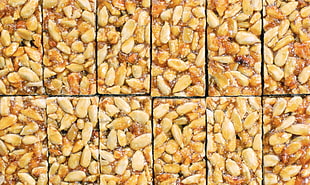 tile of caramelized peanuts